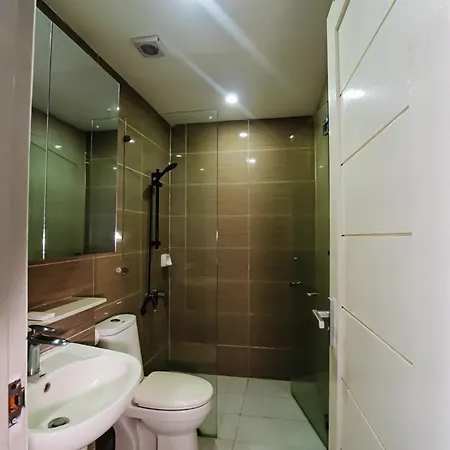 Chequers Suites Subic Bay Olongapo Exterior photo