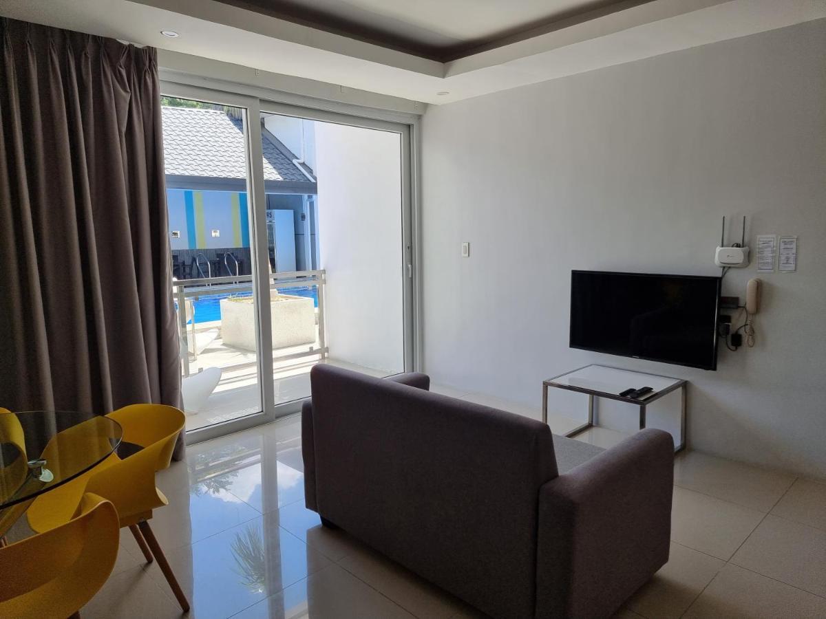 Apartment Chequers Subic Bay