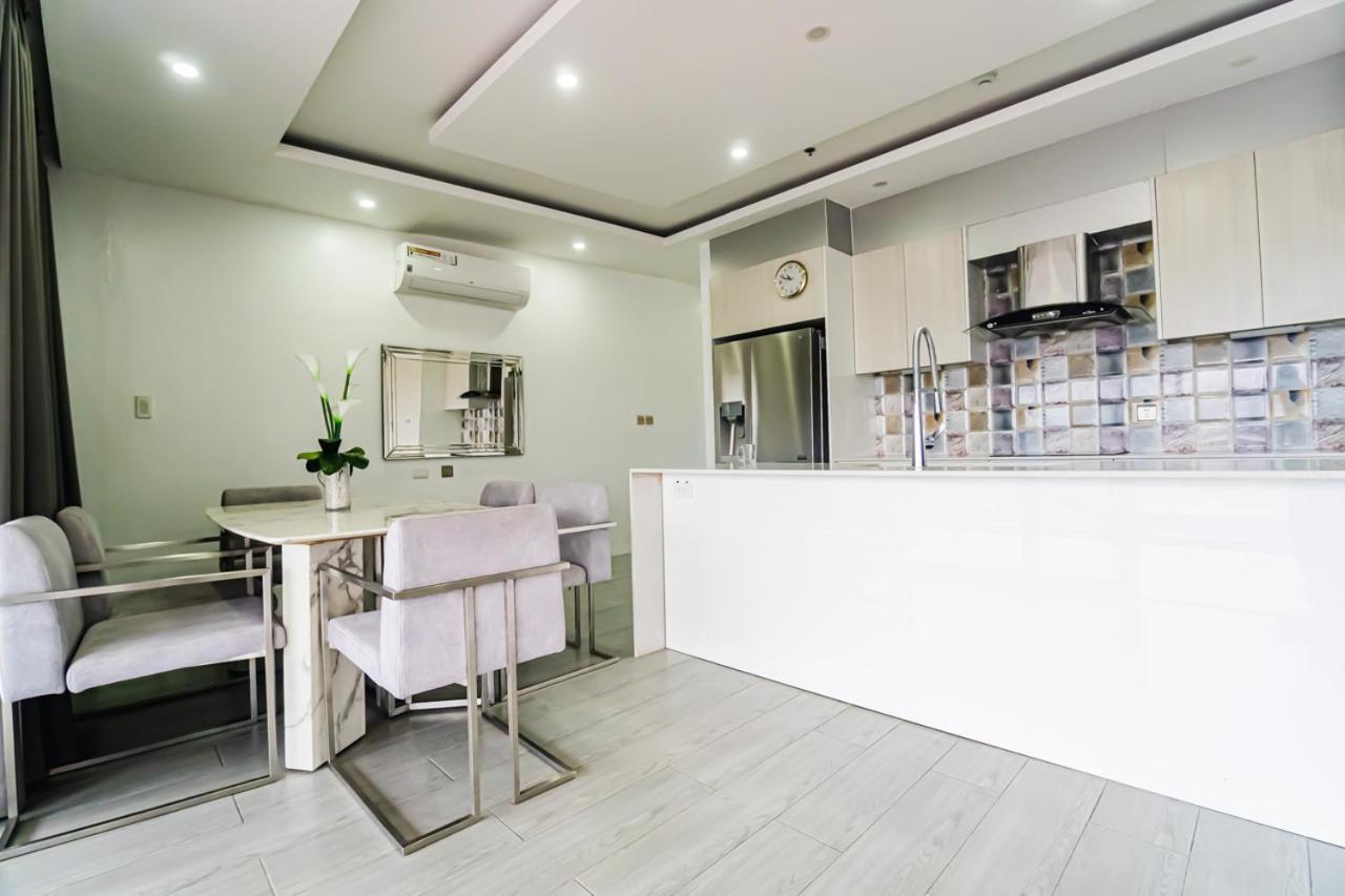 Apartment Chequers Subic Bay