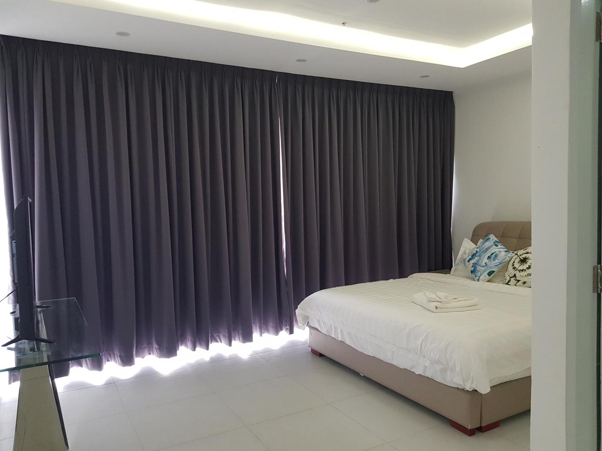 Apartment Chequers Subic Bay *